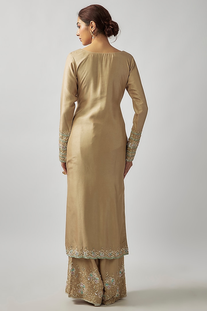Champagne Gold Tissue Georgette Sequins Embellished Kurta Set by FATIZ at Pernia's Pop Up Shop