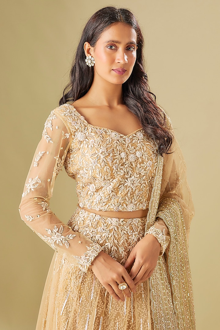 Champagne Tulle Thread Embroidered Wedding Lehenga Set by FATIZ at Pernia's Pop Up Shop
