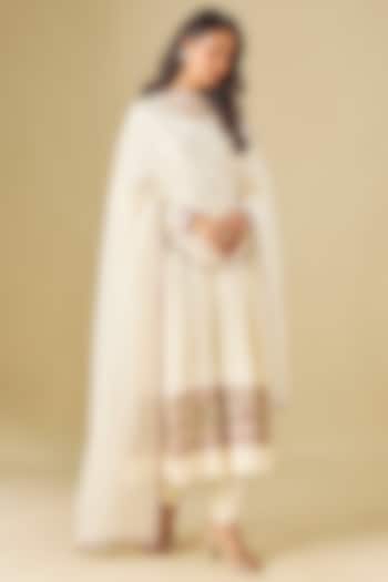 Ivory Russian Silk Crystal Embellished Party Wear Anarkali Set by FATIZ at Pernia's Pop Up Shop