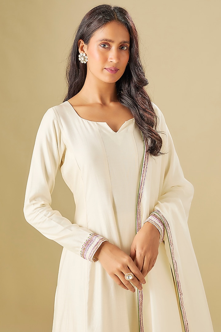 Ivory Russian Silk Crystal Embellished Party Wear Anarkali Set by FATIZ at Pernia's Pop Up Shop