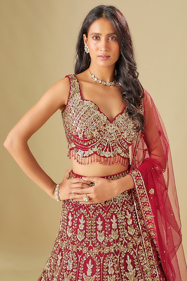 Red Tulle Crystal Hand Embroidered Bridal Lehenga Set by FATIZ at Pernia's Pop Up Shop