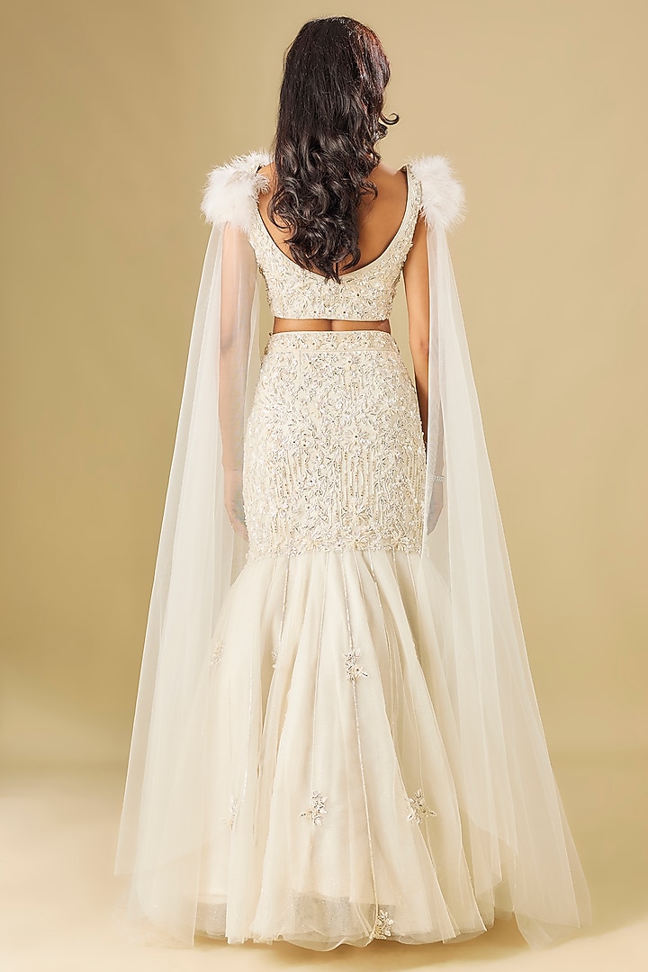 White Tulle Crystal Embellished Fish-Cut Wedding Lehenga Set by FATIZ at Pernia's Pop Up Shop