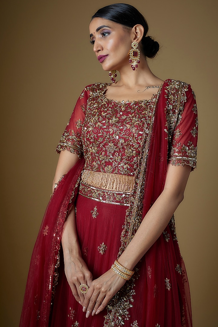 Red Tulle Embellished Wedding Lehenga Set by FATIZ at Pernia's Pop Up Shop