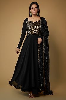 product-color-Black