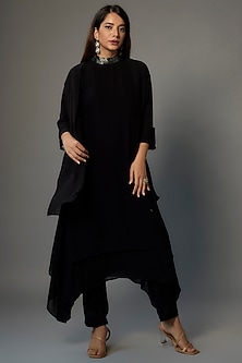 product-color-Black