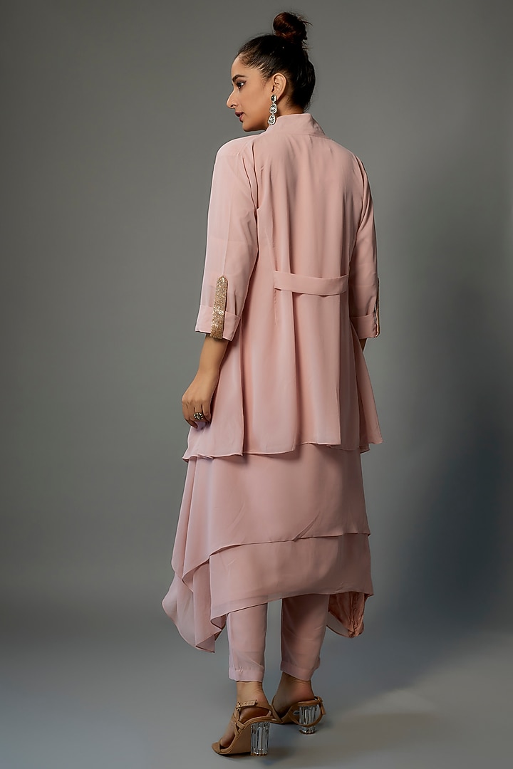 Blush Pink Georgette Embellished Kurta Set by FATIZ at Pernia's Pop Up Shop