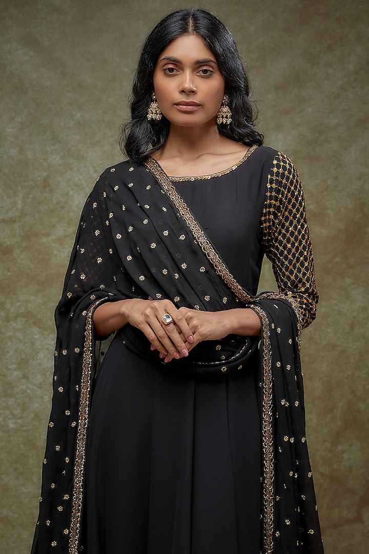Black Georgette Embellished Party Wear Anarkali Set by FATIZ at Pernia's Pop Up Shop