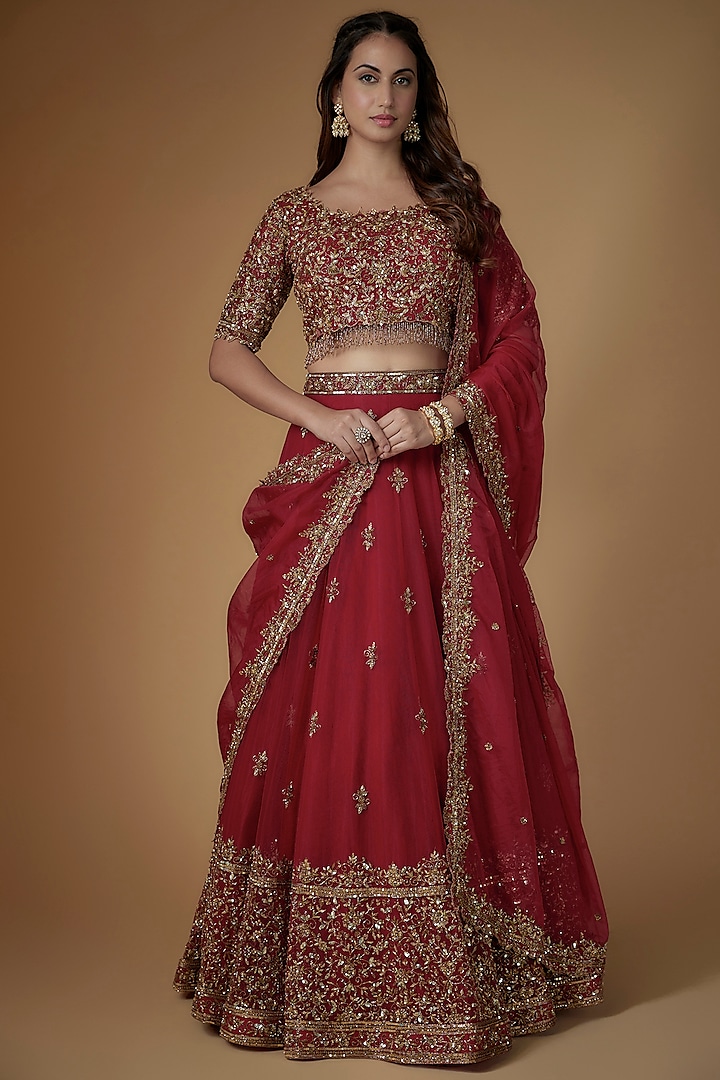 Chilli Red Tulle Zardosi Embroidered Wedding Lehenga Set by FATIZ at Pernia's Pop Up Shop