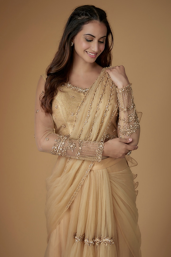 Champagne Gold Tulle Beads Embellished Draped Wedding Saree Set by FATIZ at Pernia's Pop Up Shop