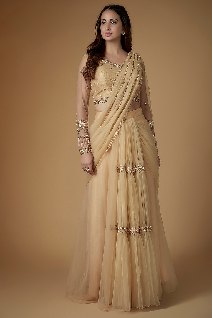 Champagne Gold Tulle Beads Embellished Draped Wedding Saree Set by FATIZ at Pernia's Pop Up Shop