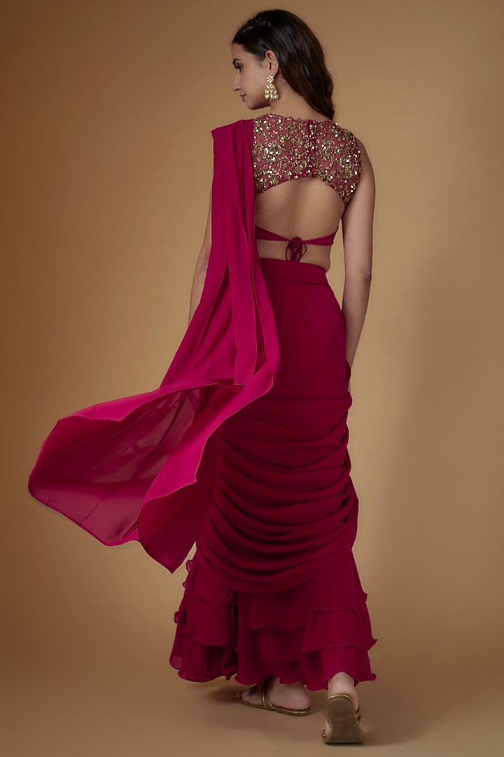 Reddish Pink Georgette & Tulle Draped Wedding Saree Set by FATIZ at Pernia's Pop Up Shop
