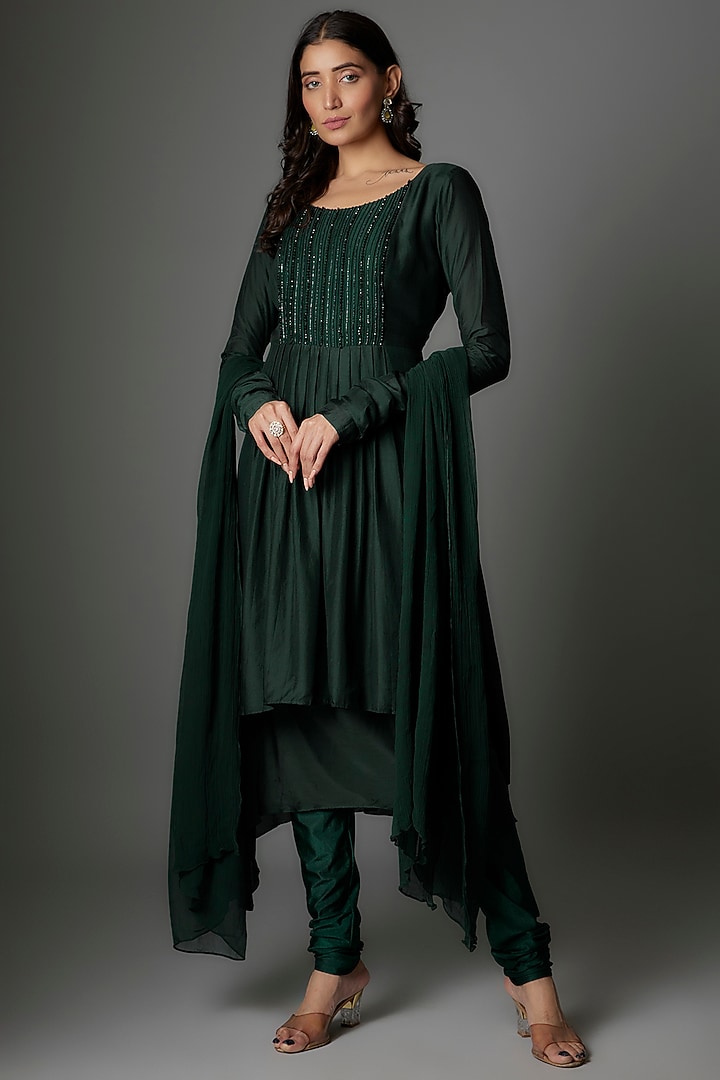Emerald Green Russian Silk Crystal Embellished Party Wear Anarkali Set by FATIZ at Pernia's Pop Up Shop