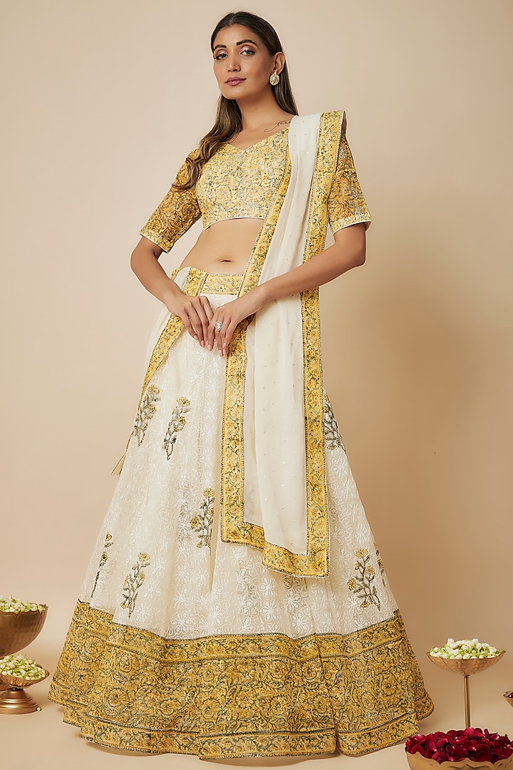 Yellow & White Tepchi Kota Hand Block Printed Lehenga Set by FATIZ at Pernia's Pop Up Shop