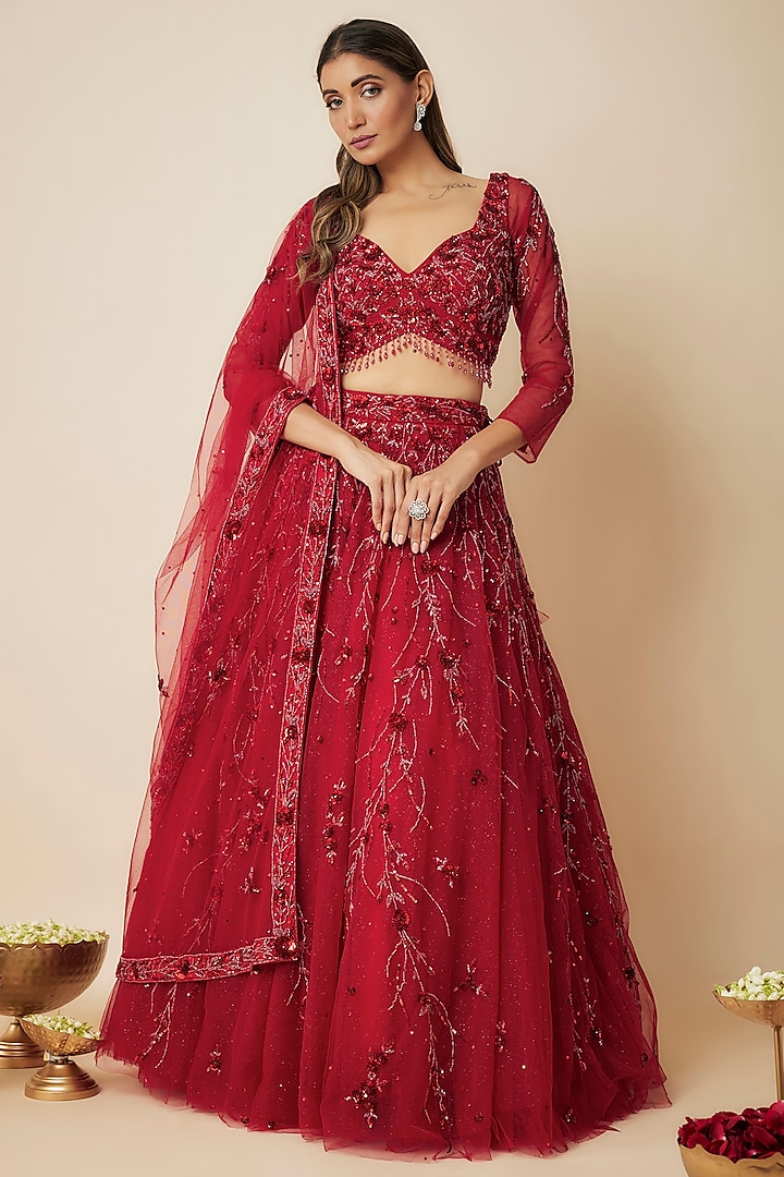 Red Tulle Crystal Embellished Wedding Lehenga Set by FATIZ at Pernia's Pop Up Shop