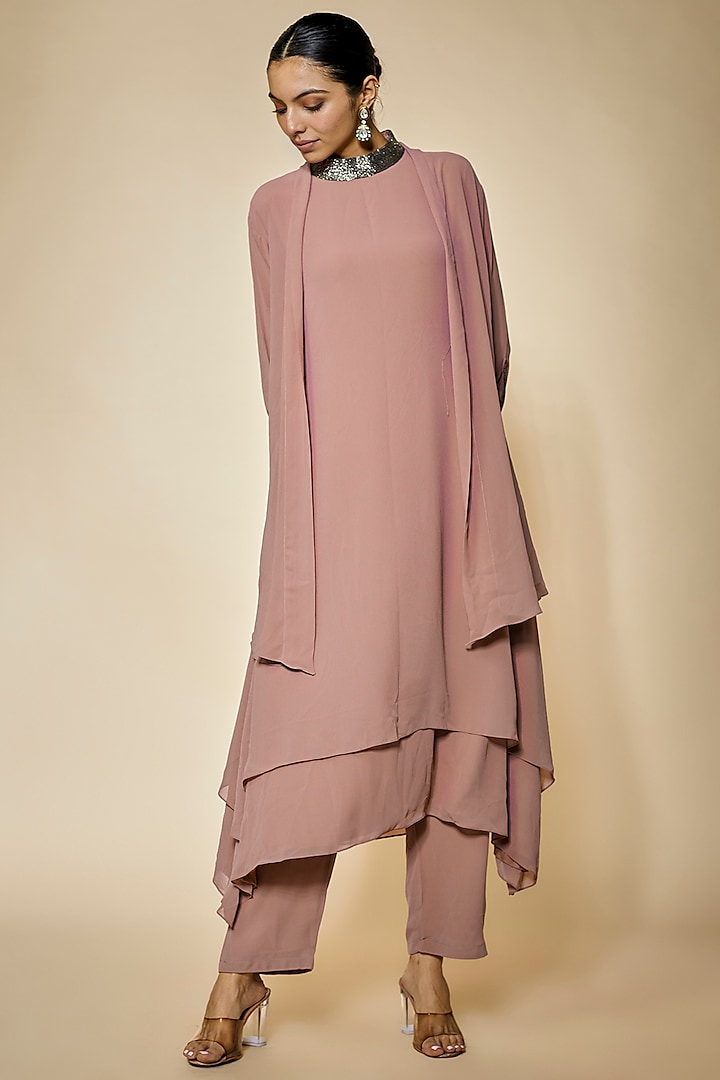 Dusty Rose Pink Georgette Kurta Set by FATIZ at Pernia's Pop Up Shop