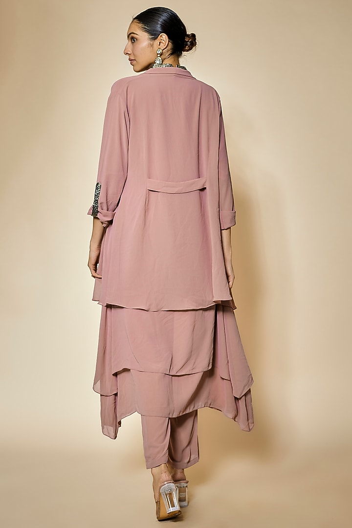 Dusty Rose Pink Georgette Kurta Set by FATIZ at Pernia's Pop Up Shop