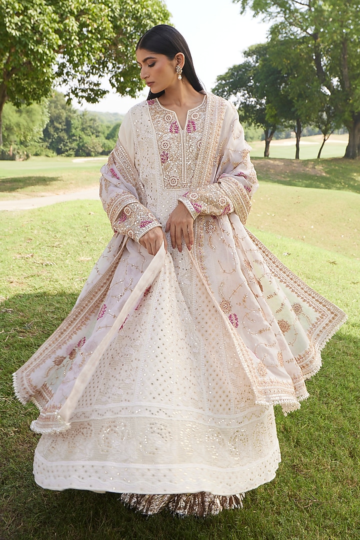 Ivory Lucknowi Bridal Anarkali Set by Faabiiana at Pernia's Pop Up Shop