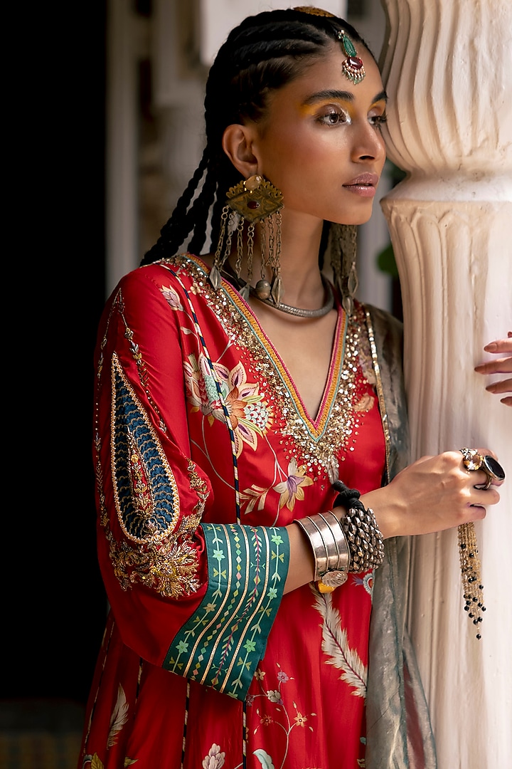 Red Silk Embroidered & Printed Kurta Set by Raji ramniq at Pernia's Pop Up Shop