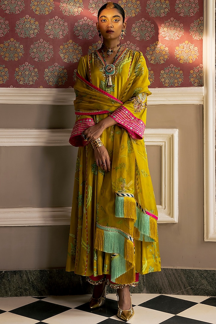 Lime Yellow Silk Printed & Embroidered Kurta Set by Raji ramniq at Pernia's Pop Up Shop