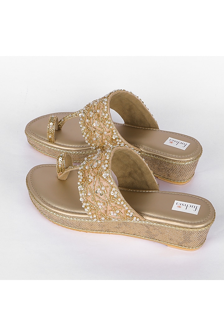 Golden Silk Embellished Kolhapuri Wedges by Fuchsia by Aashka Mehta at Pernia's Pop Up Shop