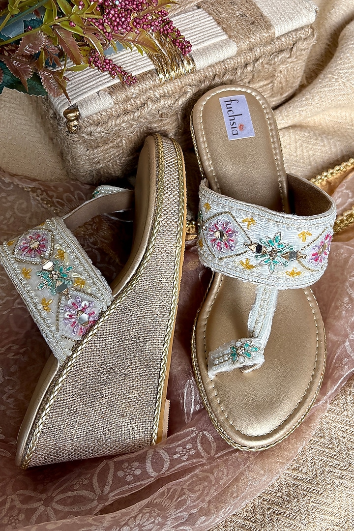 White Velvet Resham & Mirror Embellished Kolhapuri Heels by Fuchsia by Aashka Mehta at Pernia's Pop Up Shop
