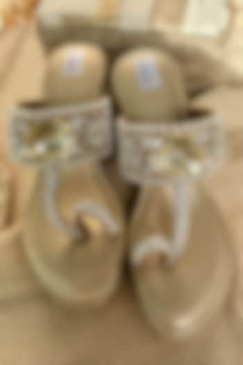 Golden Silk Sequins Embellished Kolhapuri Heels by Fuchsia by Aashka Mehta at Pernia's Pop Up Shop