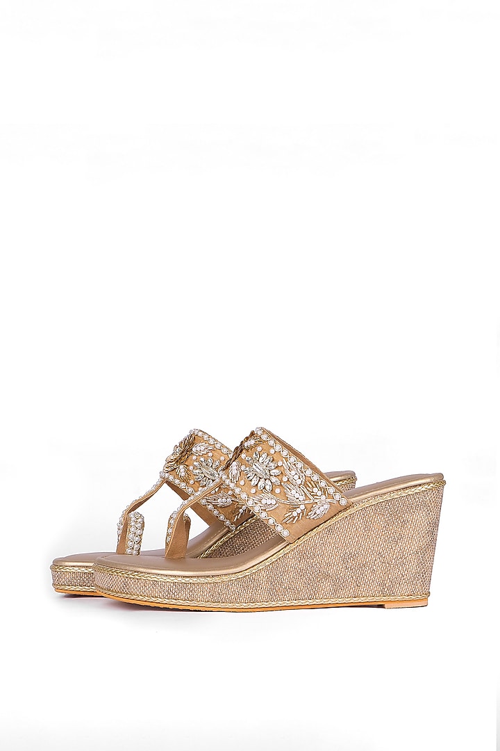 Golden Silk Sequins Embellished Kolhapuri Heels by Fuchsia by Aashka Mehta at Pernia's Pop Up Shop