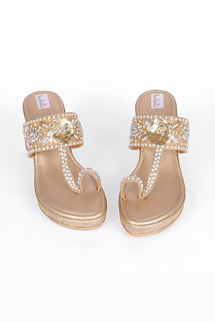 Golden Silk Sequins Embellished Kolhapuri Heels by Fuchsia by Aashka Mehta at Pernia's Pop Up Shop
