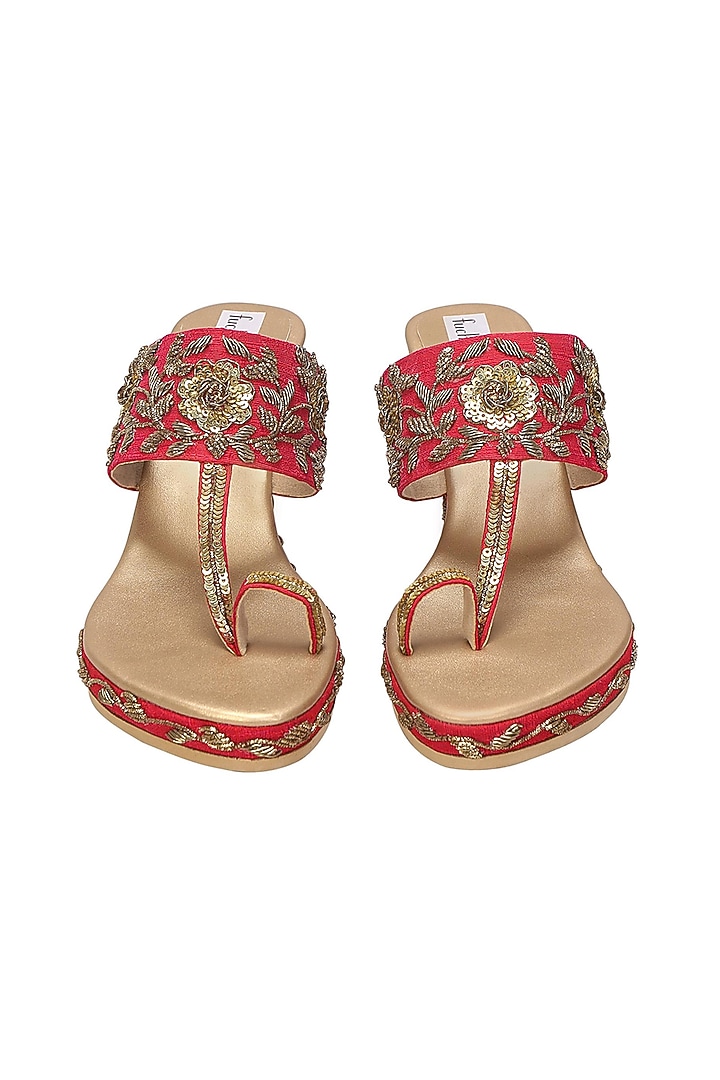 Dull Gold & Pink Embroidered Kolhapuri Heels by Fuchsia by Aashka Mehta at Pernia's Pop Up Shop