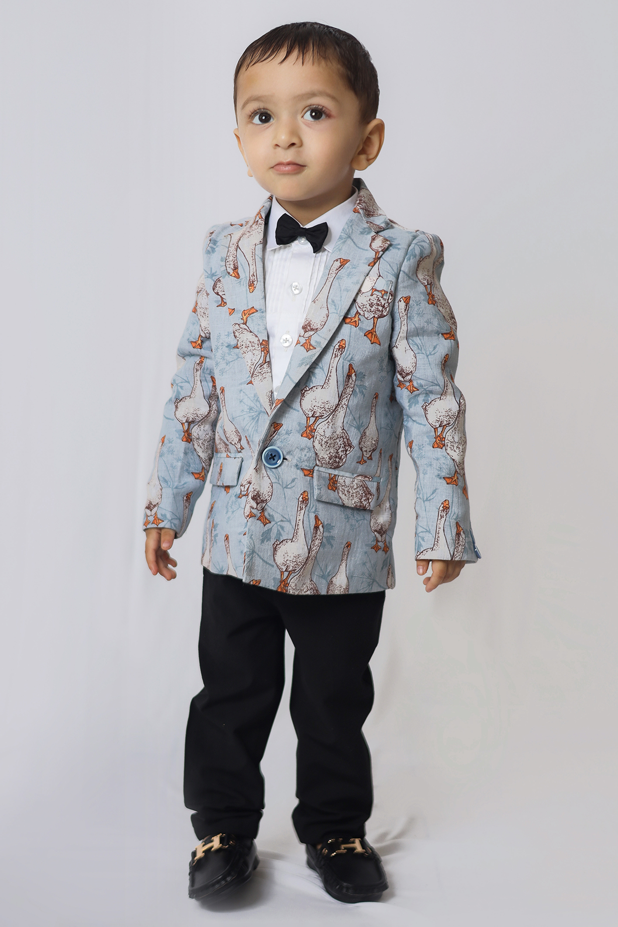Sky Blue Linen Duck Printed Blazer Set For Boys by FUNNY BONES CLOTHINGS