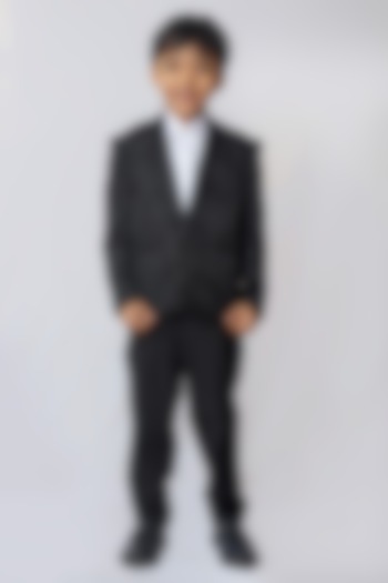 Black Velvet Polyester Floral Blazer Set For Boys by FUNNY BONES CLOTHINGS