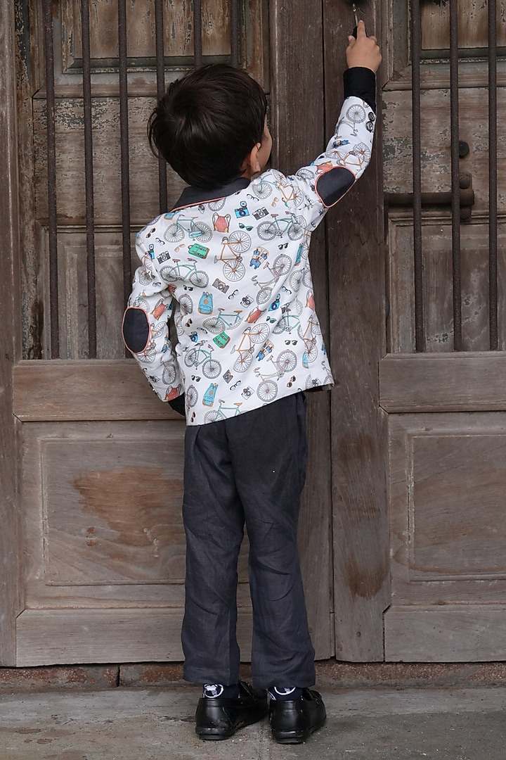 Multi-Colored Linen Printed Blazer Set For Boys by FUNNY BONES CLOTHINGS at Pernia's Pop Up Shop