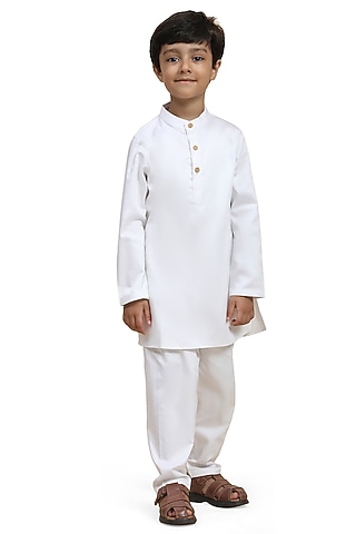 White Pure Cotton Kurta Set For Boys by FUNNY BONES CLOTHINGS
