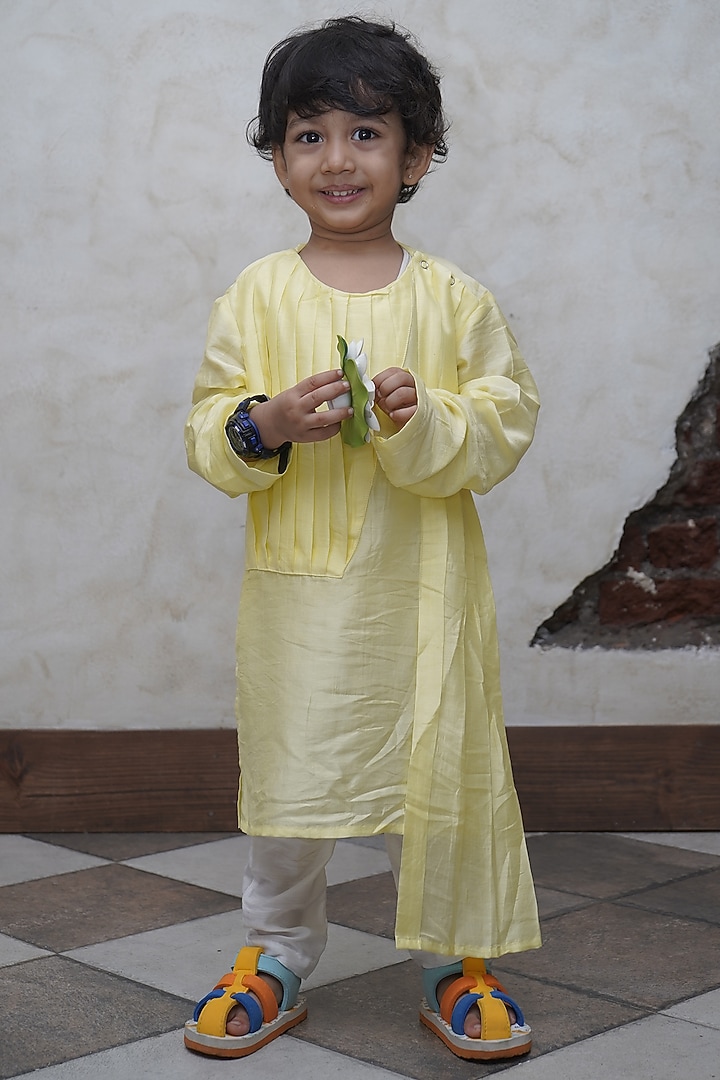 Yellow Pure Silk Kurta Set For Boys by FUNNY BONES CLOTHINGS at Pernia's Pop Up Shop