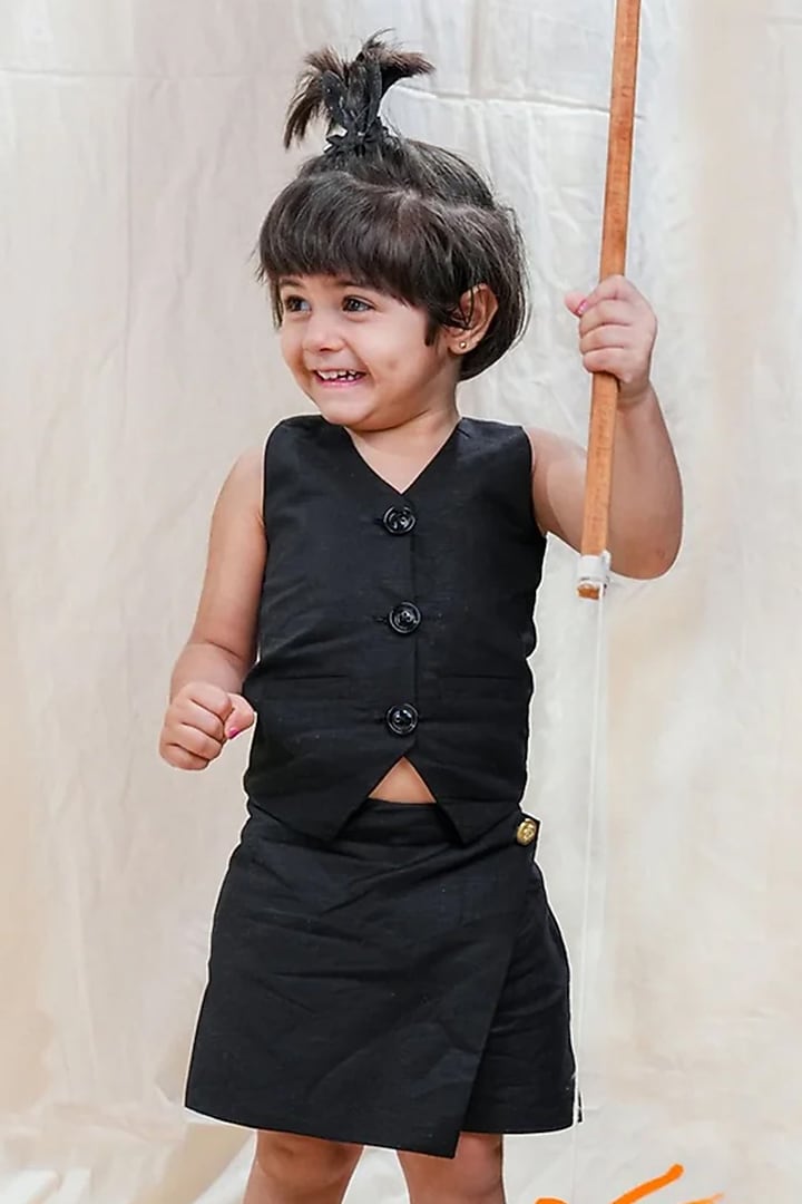 Black Cotton Linen Co-Ord Set For Girls by FUNNY BONES CLOTHINGS at Pernia's Pop Up Shop