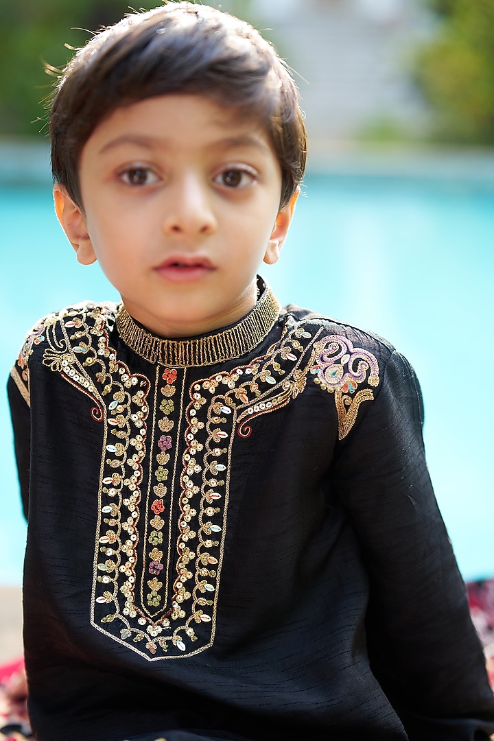 Black Pure Silk Kurta Set For Boys by FUNNY BONES CLOTHINGS at Pernia's Pop Up Shop