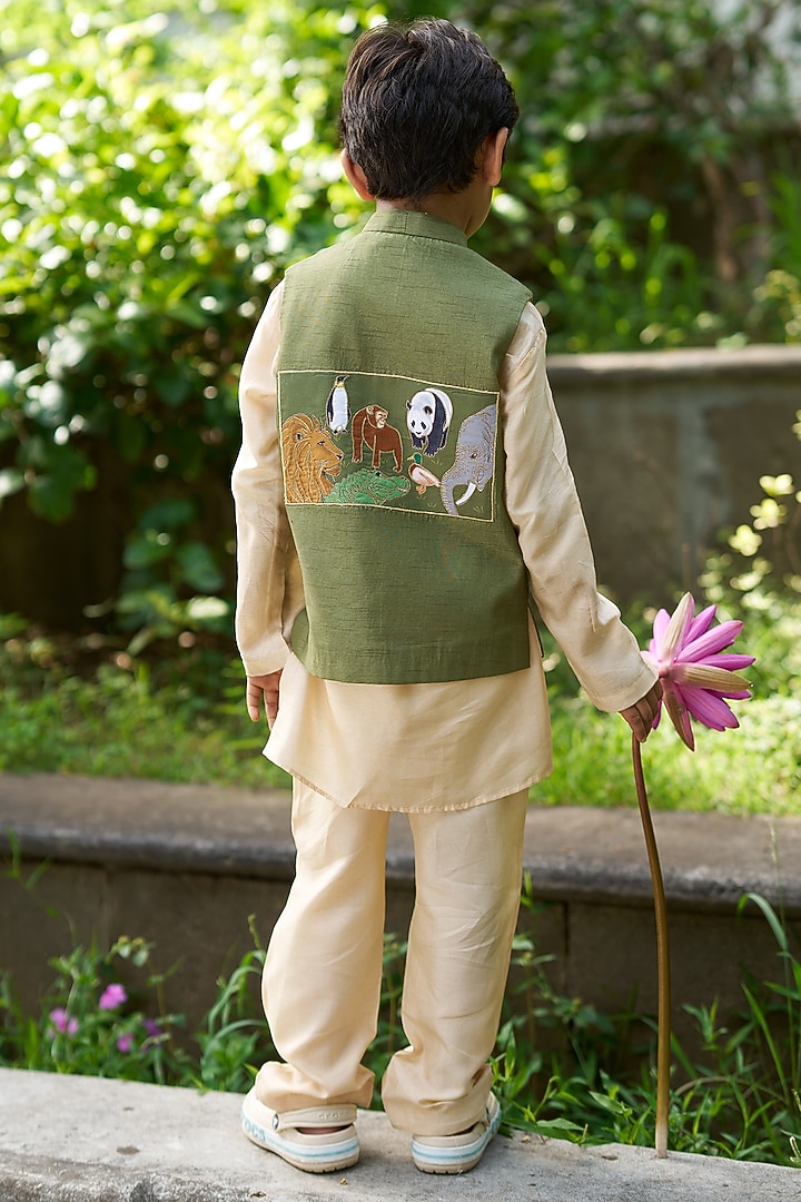 Green Pure Silk Bundi Jacket Set For Boys by FUNNY BONES CLOTHINGS at Pernia's Pop Up Shop