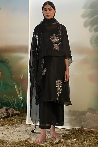 Black Hand Embroidered Kurta Set by FEBo6