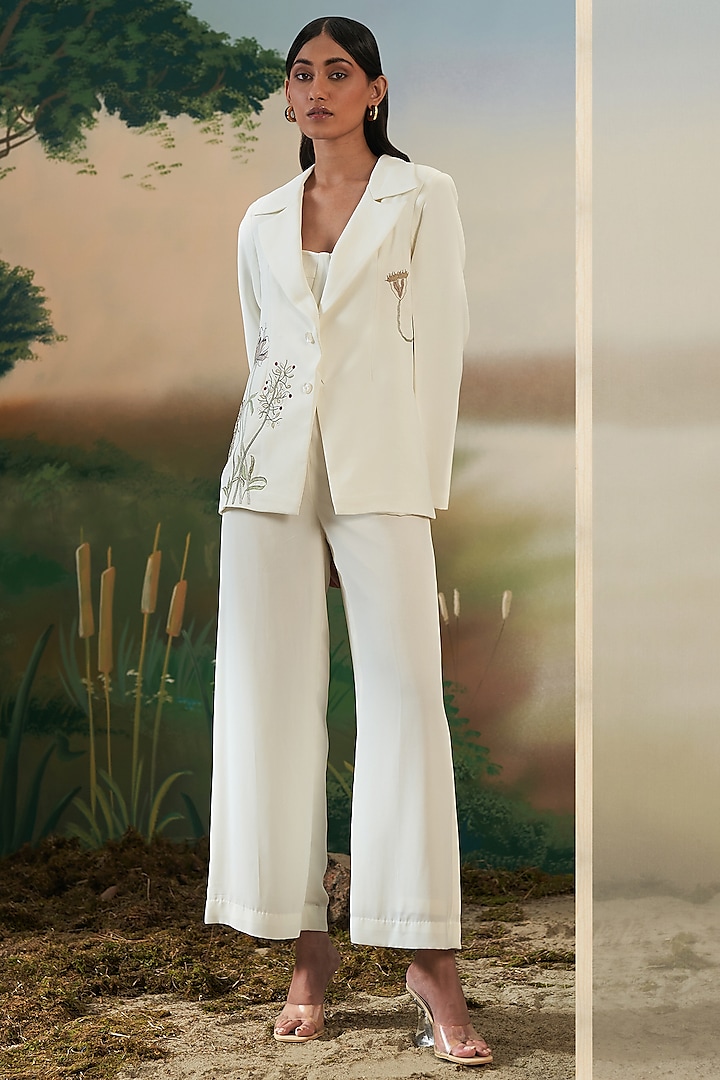 Ivory Embroidered Blazer by FEBo6