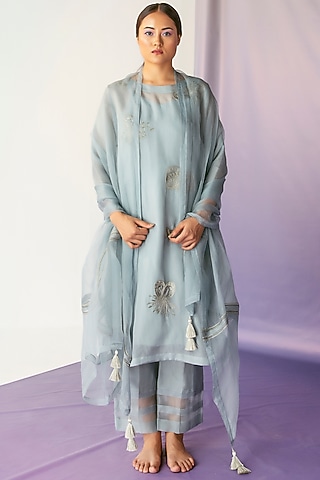 Smoke Grey Hand Embroidered Stole by FEBo6