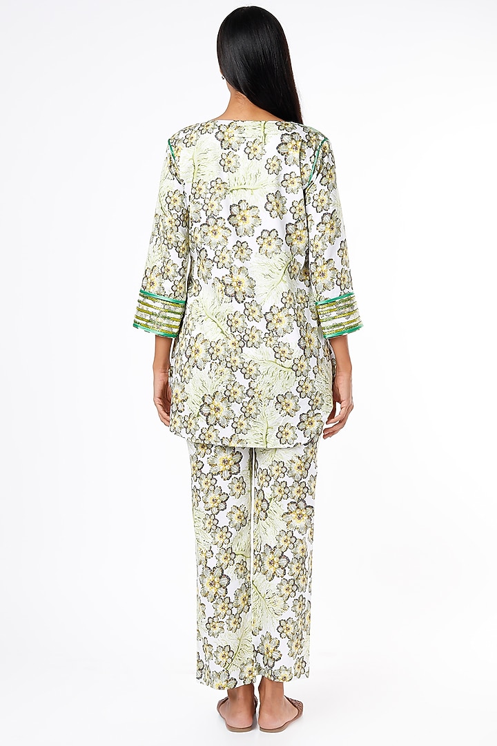 White Floral Printed Tunic Set by Felix bendish at Pernia's Pop Up Shop