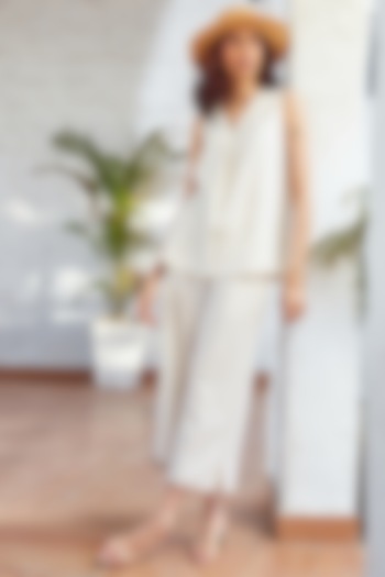 Off- White Cotton Co-Ord Set by House Of Fett at Pernia's Pop Up Shop