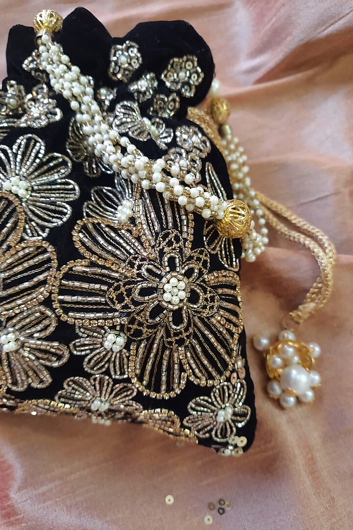 Black Velvet Embroidered Potli by Feza Bags at Pernia's Pop Up Shop