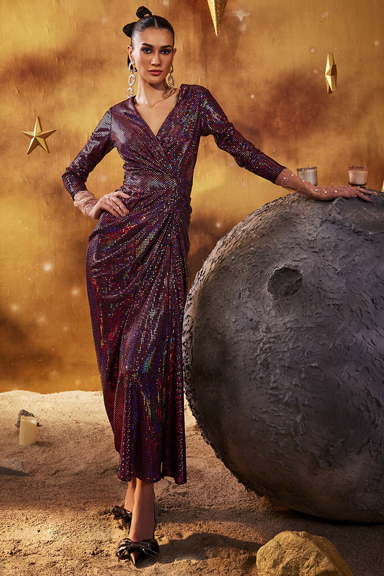 Pink Holographic Sequins Gown by House of Fett at Pernia's Pop Up Shop 2026 Pink Holographic Sequins Gown by House of Fett at Pernia's Pop Up Shop 2026