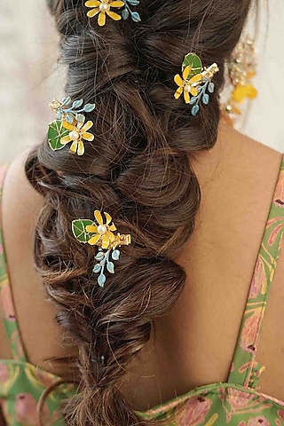 Yellow Pearl & Resin Handcrafted Hair Pins (Set Of 5) by FLORISTAA BY MAHEK