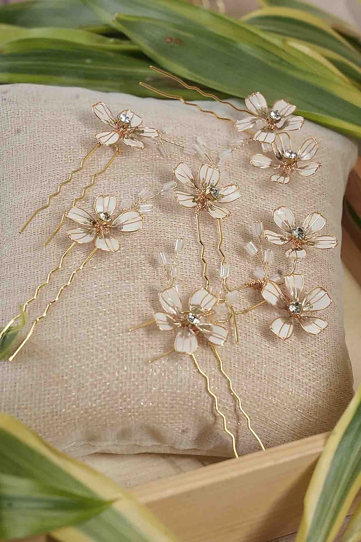 White Pearl & Resin Handcrafted Hair Pins (Set Of 6) by FLORISTAA BY MAHEK at Pernia's Pop Up Shop