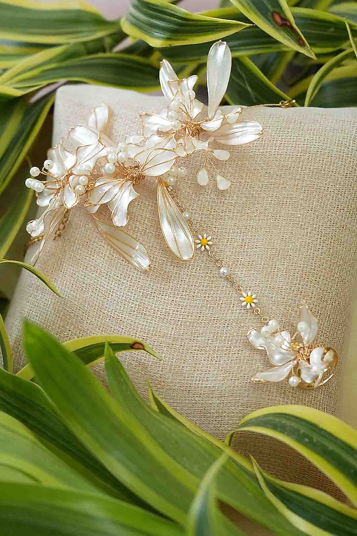 Gold Finish Off-White Gemstone & Resin Floral Hathphool (Set of 2) by FLORISTAA BY MAHEK at Pernia's Pop Up Shop