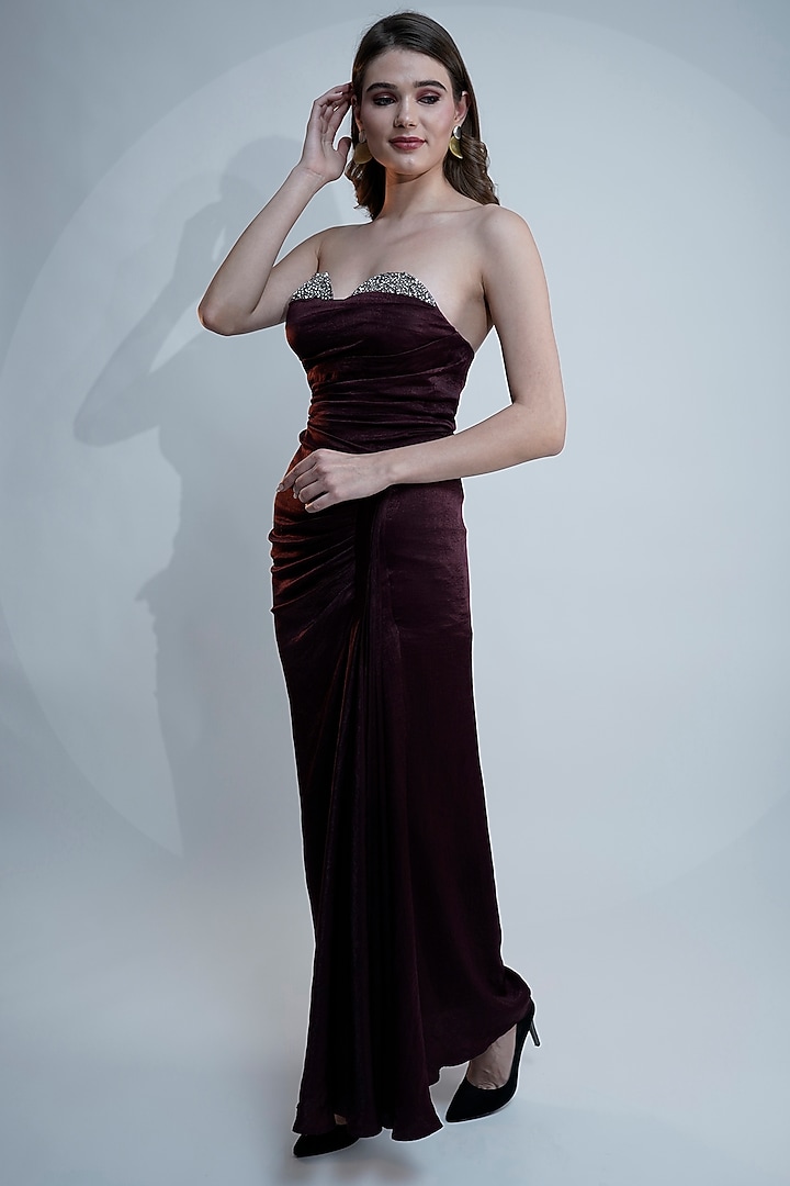 Maroon Satin Embroidered Off-Shoulder Engagement Gown by Fibre World at Pernia's Pop Up Shop