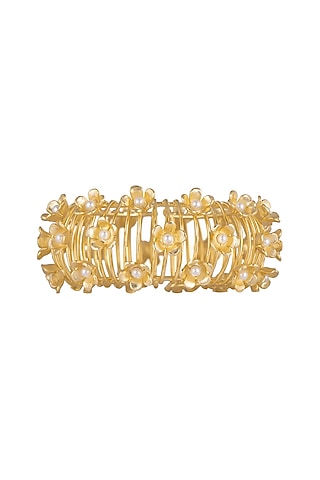 Gold Plated Handcrafted Pearl Bracelet by Fusio