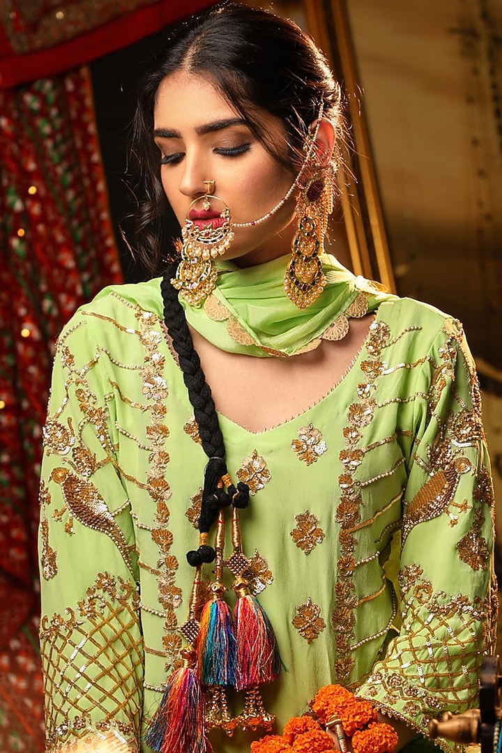 Lime Green Hand Embroidered Kurta Set by Firozi at Pernia's Pop Up Shop